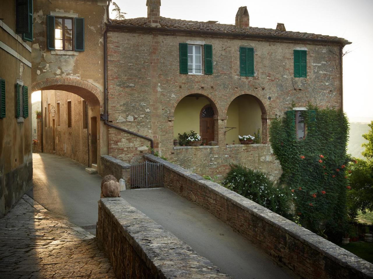 Borgo Lucignanello Bandini Villa San Giovanni dʼAsso Kültér fotó